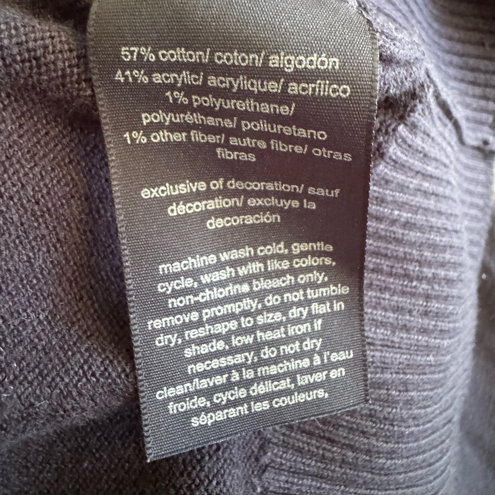 Tommy Hilfiger Women’s Cropped Black Color Block V-Neck Sweater Size Small - Picture 14 of 14
